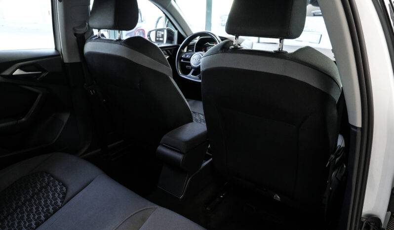 
								AUDI A1 SPORTBACK S-line 30 TFSI full									