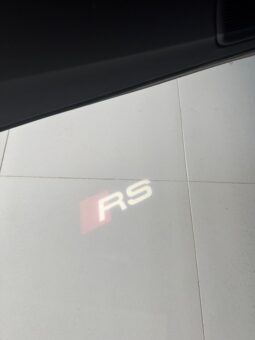 
										AUDI RSQ8 full									