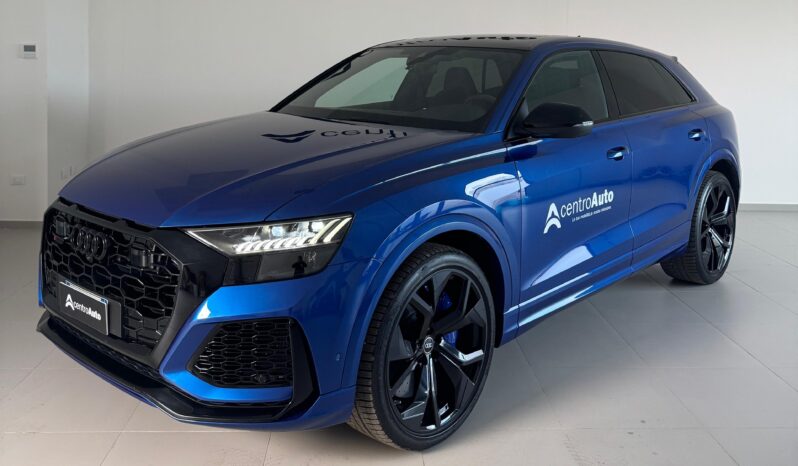 
								AUDI RSQ8 full									