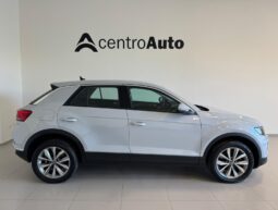 
										VOLKSWAGEN T-ROC 2.0 TDI STYLE 150 CV DSG full									