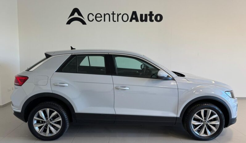 
								VOLKSWAGEN T-ROC 2.0 TDI STYLE 150 CV DSG full									