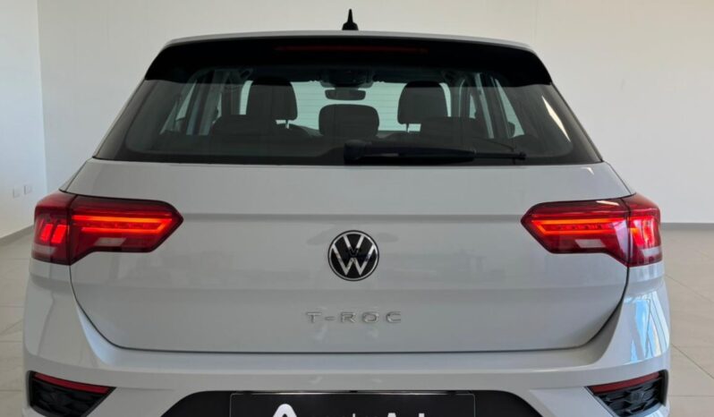 
								VOLKSWAGEN T-ROC 2.0 TDI STYLE 150 CV DSG full									