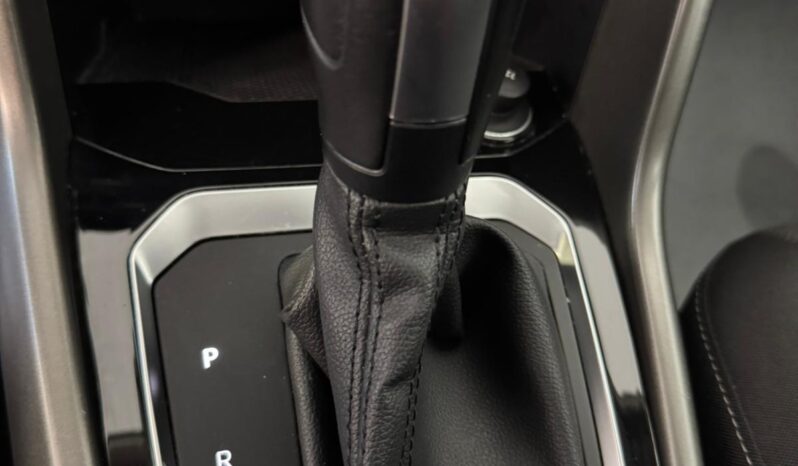 
								VOLKSWAGEN T-ROC 2.0 TDI STYLE 150 CV DSG full									