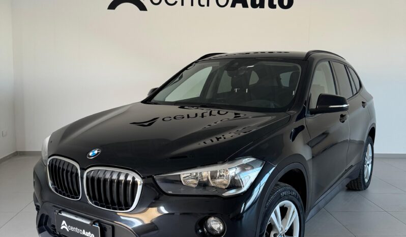 
								BMW X1 Business 18d S-drive AUTO full									