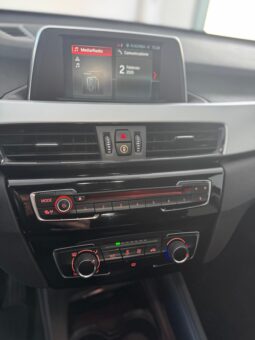 
										BMW X1 Business 18d S-drive AUTO full									