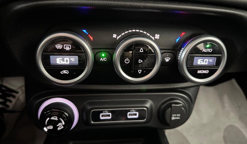 
								FIAT 500 L 1.3 MULTIJET 95 CV CROSS full									