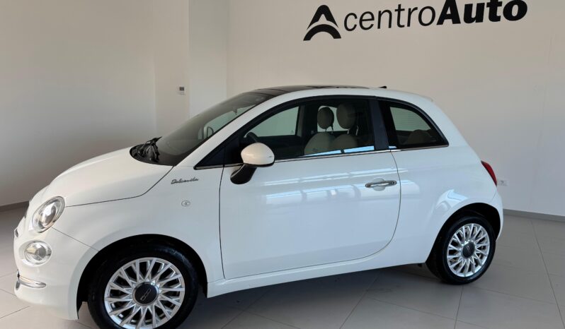 
								FIAT 500 1.0 Hybrid Dolcevita full									