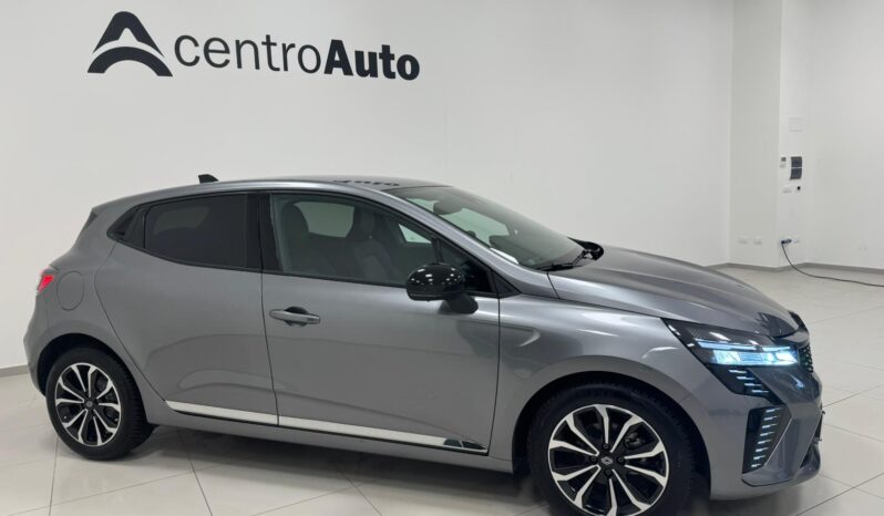 
								RENAULT CLIO 5^serie TCe TECHNO 5p 90 CV full									