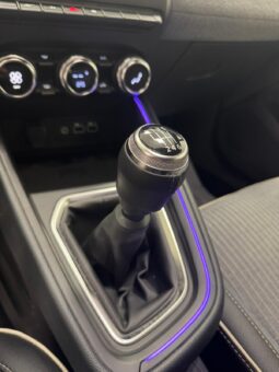 
										RENAULT CLIO 5^serie TCe TECHNO 5p 90 CV full									