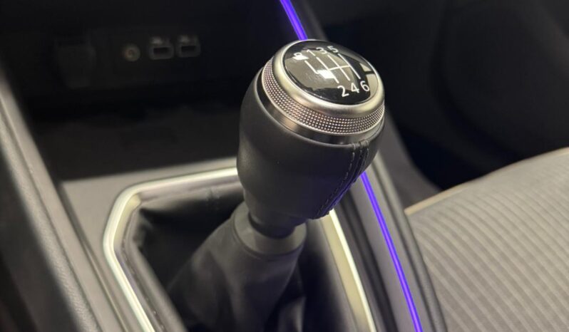 
								RENAULT CLIO 5^serie TCe TECHNO 5p 90 CV full									