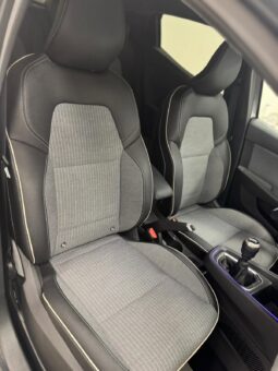 
										RENAULT CLIO 5^serie TCe TECHNO 5p 90 CV full									