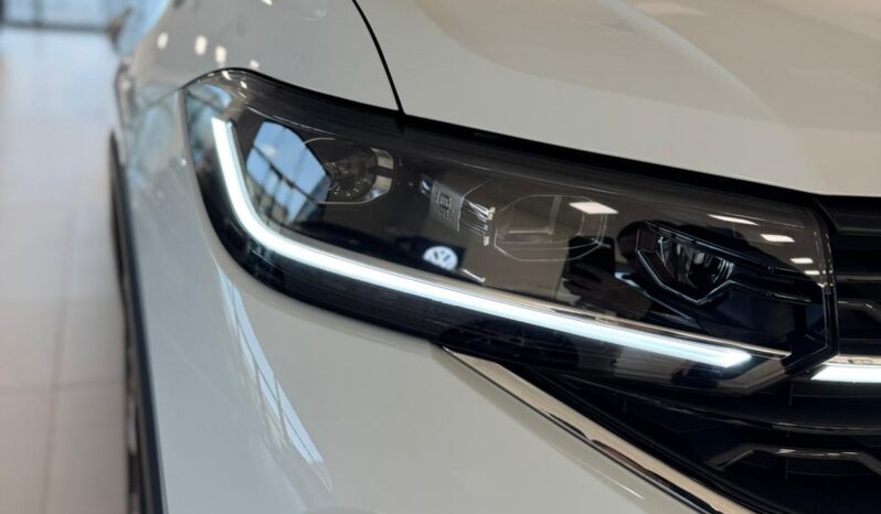 
								VOLKSWAGEN T-CROSS Style 1.0 TSI 85 Kw (115cv) full									