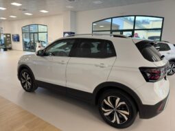 
										VOLKSWAGEN T-CROSS Style 1.0 TSI 85 Kw (115cv) full									