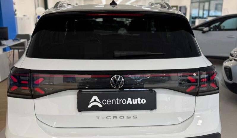 
								VOLKSWAGEN T-CROSS Style 1.0 TSI 85 Kw (115cv) full									