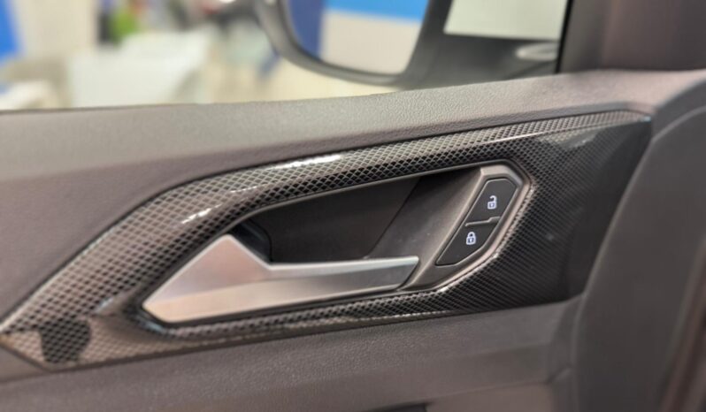 
								VOLKSWAGEN T-CROSS Style 1.0 TSI 85 Kw (115cv) full									