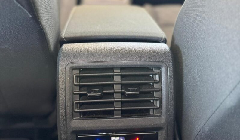 
								VOLKSWAGEN Golf VIII 2020 1.5 tsi evo Life 130cv full									