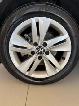 
										VOLKSWAGEN Golf VIII 2020 1.5 tsi evo Life 130cv full									