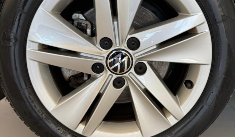 
								VOLKSWAGEN Golf VIII 2020 1.5 tsi evo Life 130cv full									