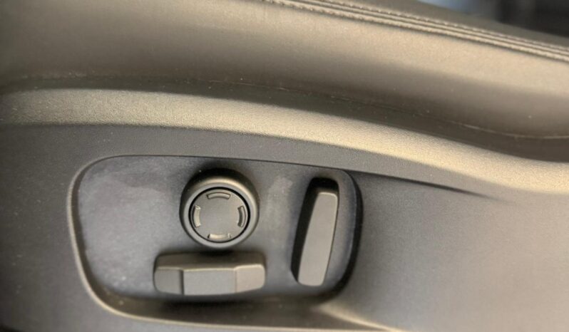 
								Land Rover Defender X-Dynamic SE 3.0 Diesel/Elettrica full									