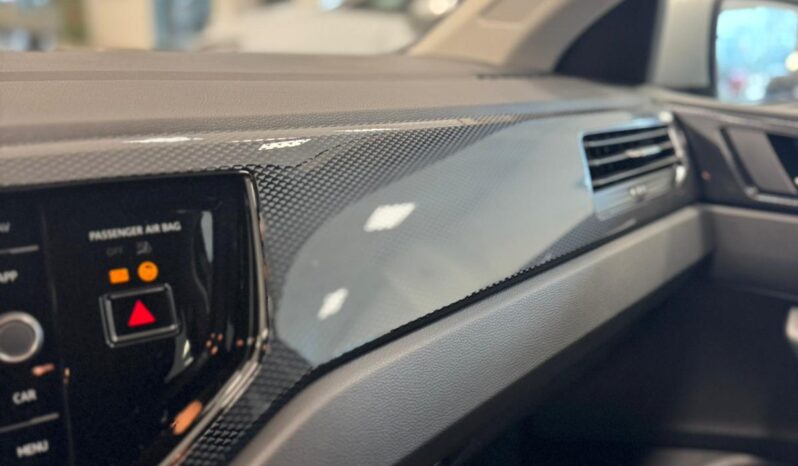 
								Polo VI 2022 1.0 tsi Edition Plus 95cv full									