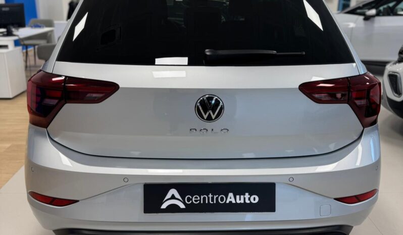 
								Polo VI 2022 1.0 tsi Edition Plus 95cv full									