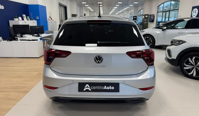 
								Polo VI 2022 1.0 tsi Edition Plus 95cv full									