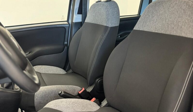 
								Panda III 2021 1.0 firefly hybrid full									