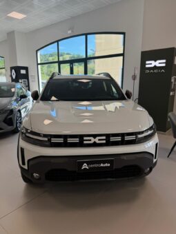 
										DACIA nuovo Duster EXTREME MILD Hybrid 130 CV 4X4 full									