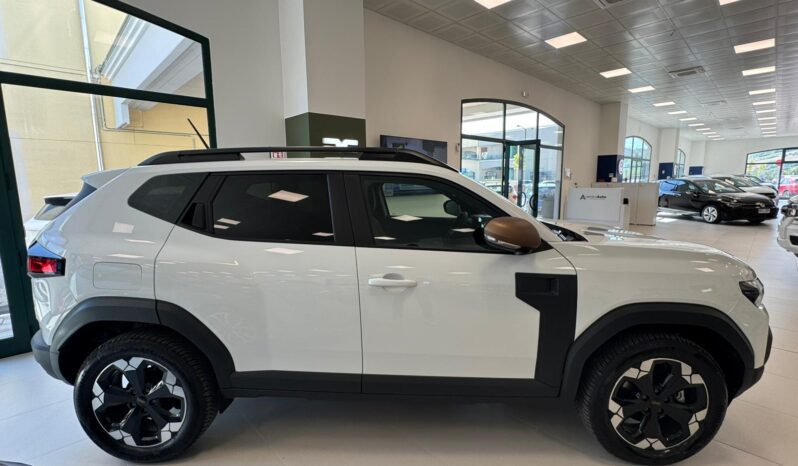
								DACIA nuovo Duster EXTREME MILD Hybrid 130 CV 4X4 full									