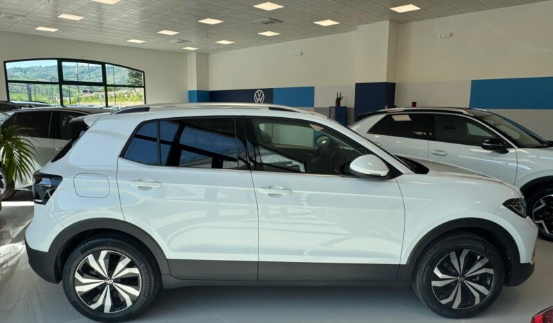 
								Wolkswagen T-cross STYLE 1.0 TSI 115 CV manuale full									