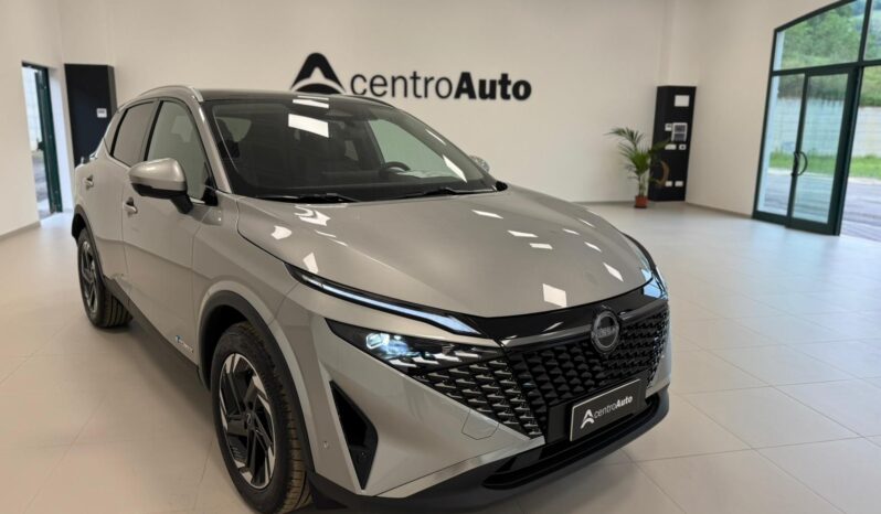 
								NISSAN QASHQAI n-connecta E-power 2wd full									