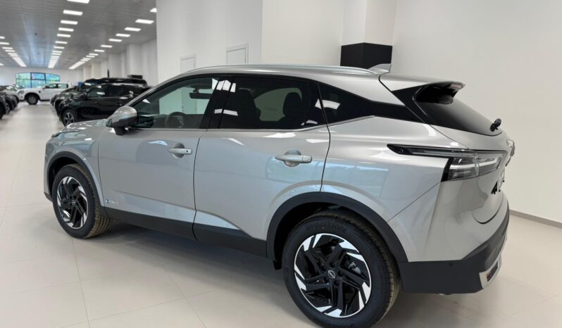 
								NISSAN QASHQAI n-connecta E-power 2wd full									
