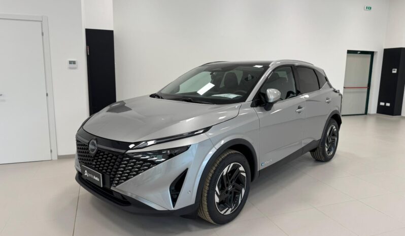 
								NISSAN QASHQAI n-connecta E-power 2wd full									