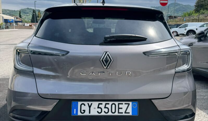 
								RENAULT Captur II 2024 1.0 tce Techno 90cv full									